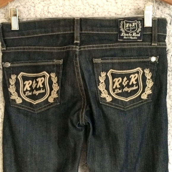 Rock and Republic Low Rise Straight Leg Jeans Size 5 - Picture 4 of 9